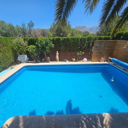 Maison Cosy Au Pied Du Golf Avec Piscine Privee Muntanya la Sella Luaran gambar