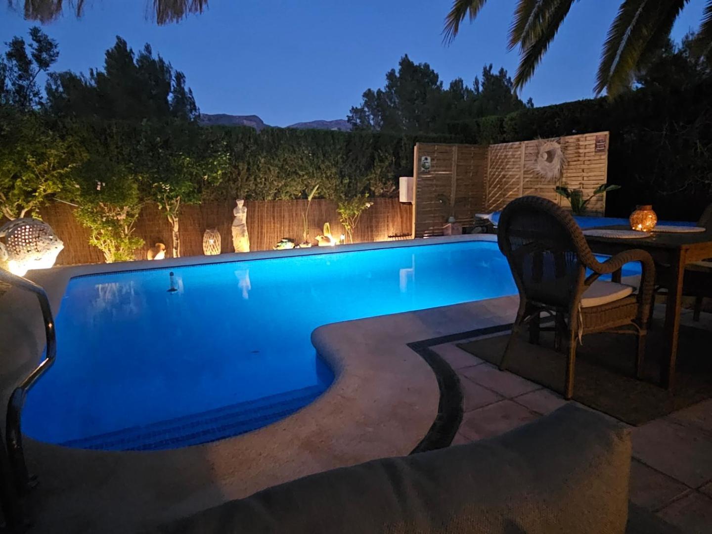 Maison Cosy Au Pied Du Golf Avec Piscine Privee Muntanya la Sella Luaran gambar